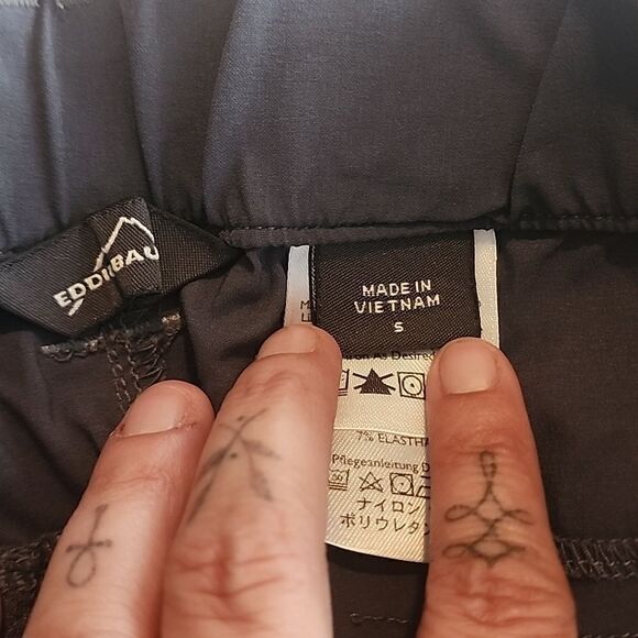 🍍 Eddie Bauer- Capris - Picture 6 of 10